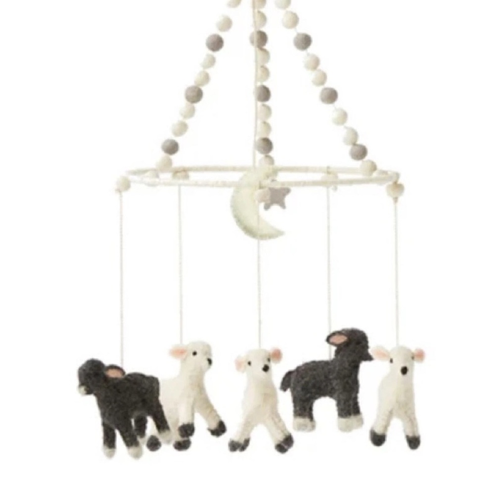 Charming Sheep Baby Mobile